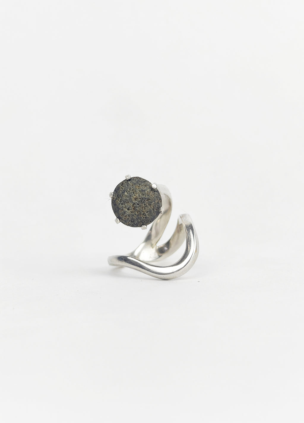CAHYA VOLCANO RING