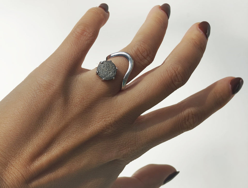 CAHYA VOLCANO RING