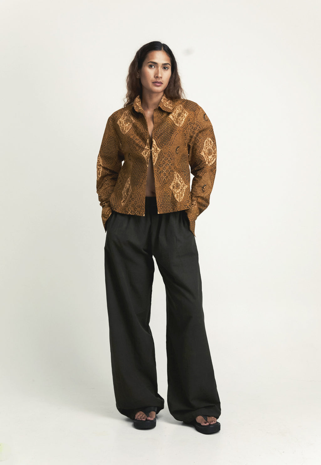 DEWI BATIK SOGAN KEBA-SHIRT