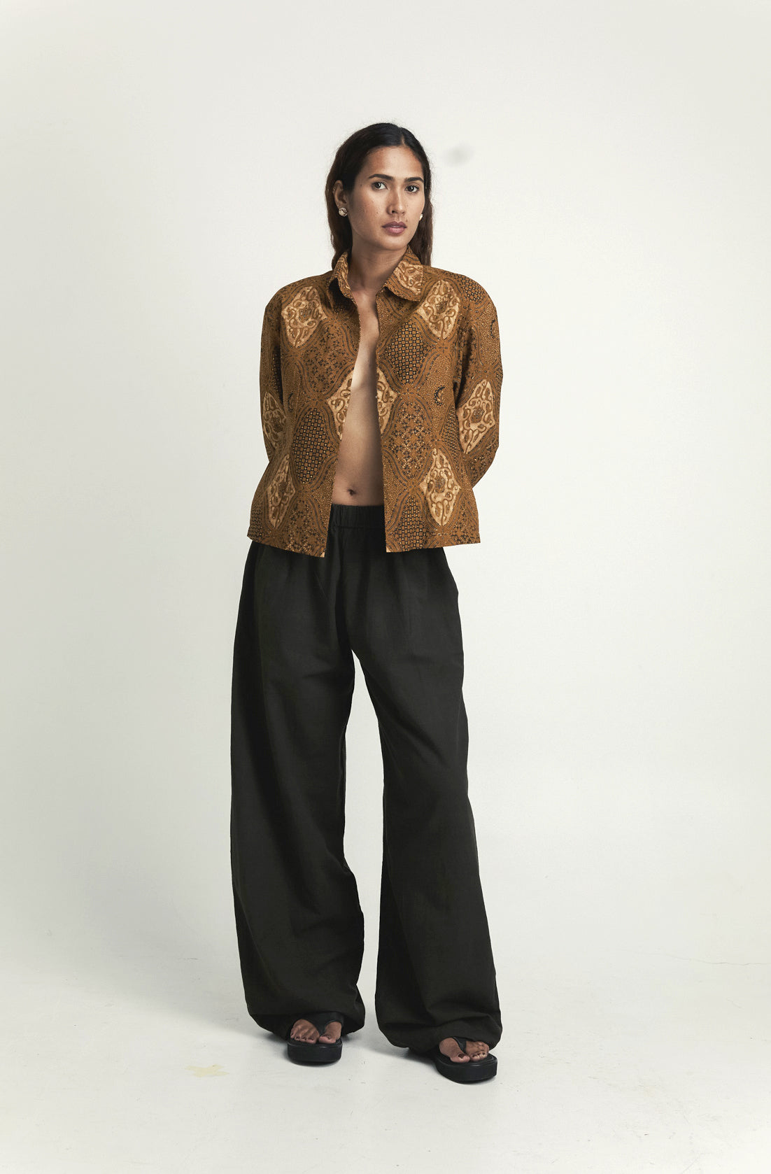 DEWI BATIK SOGAN KEBA-SHIRT
