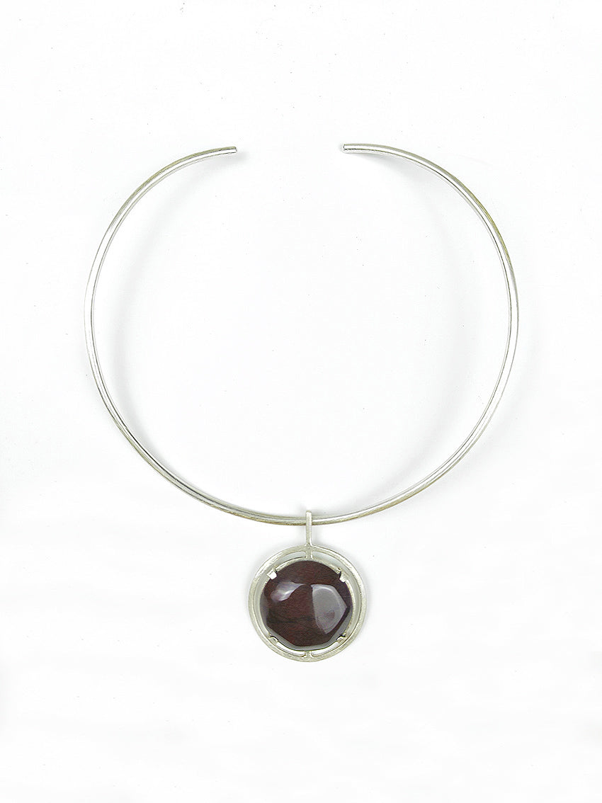 DUNIA NECKLACE - MAHAGONY STONE