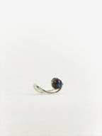 PILIN RING WITH LABRADORITE STONE