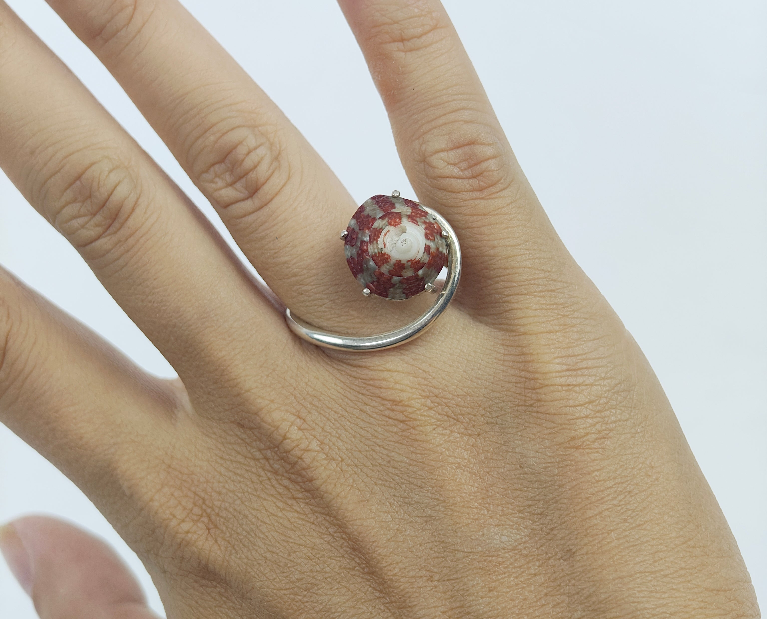 PILIN RING WITH BALI SHELL
