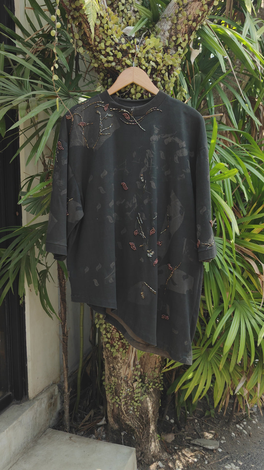 MALAM EMBROIDERED TEE FOR KALIMANTAN