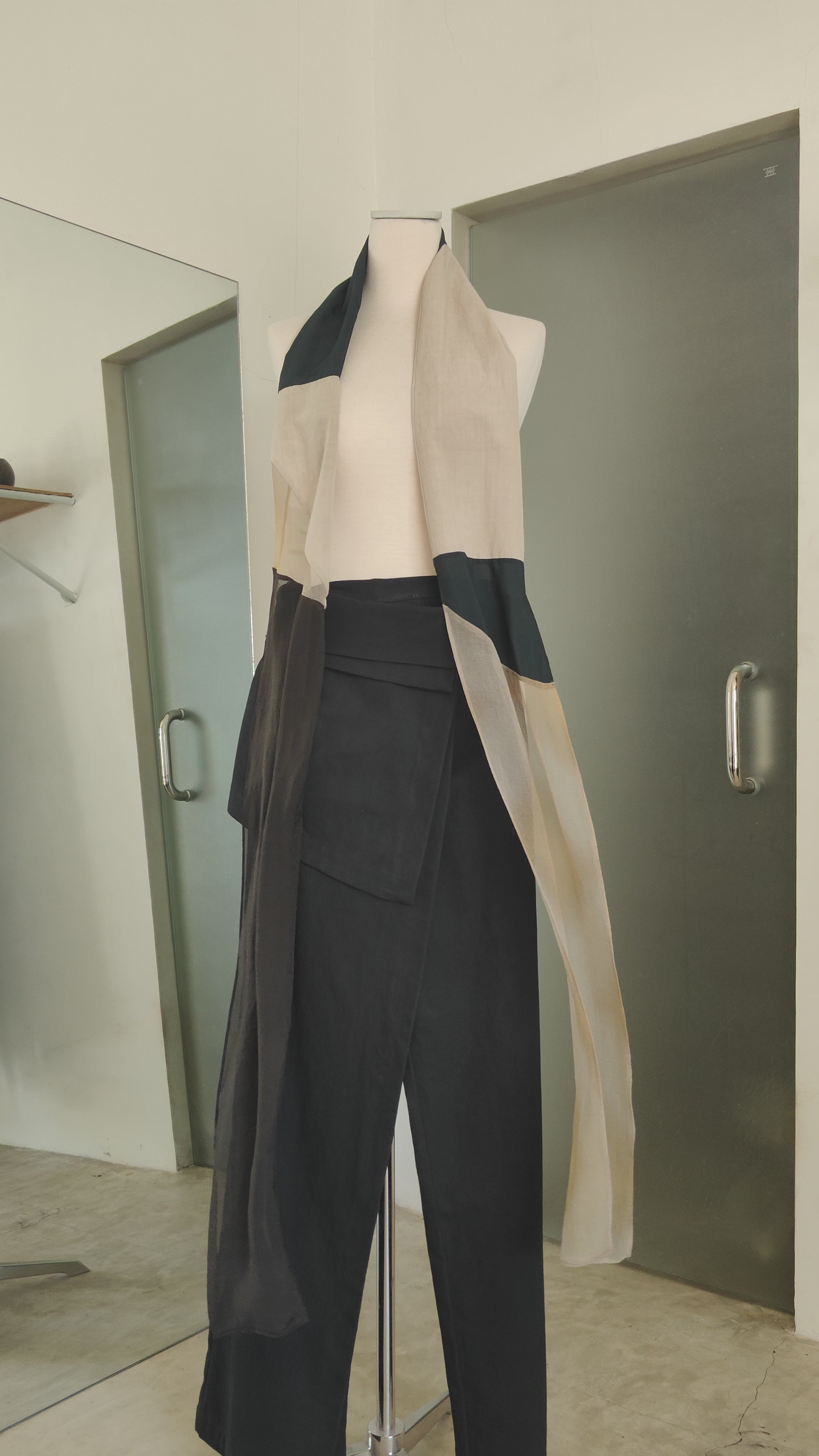 TARI SCARF MIDNIGHT